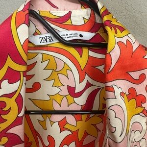 Zara Floral satin Long sleeve